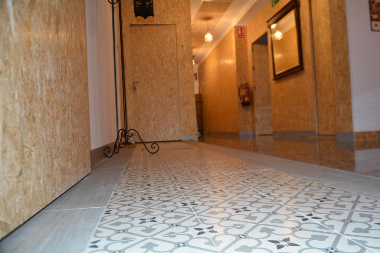 Italica Hostel Santiponce Ngoại thất bức ảnh